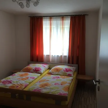 Grefenstein Apartment