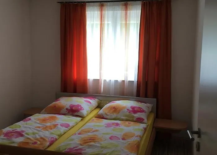 Grefenstein Apartment