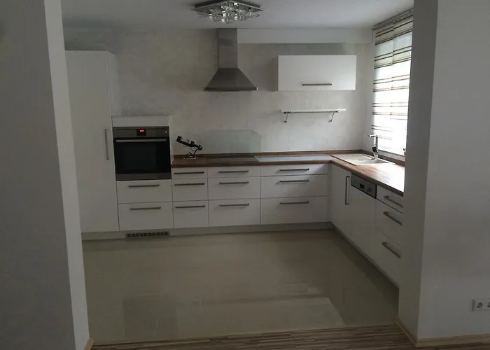 アパート Grefenstein *